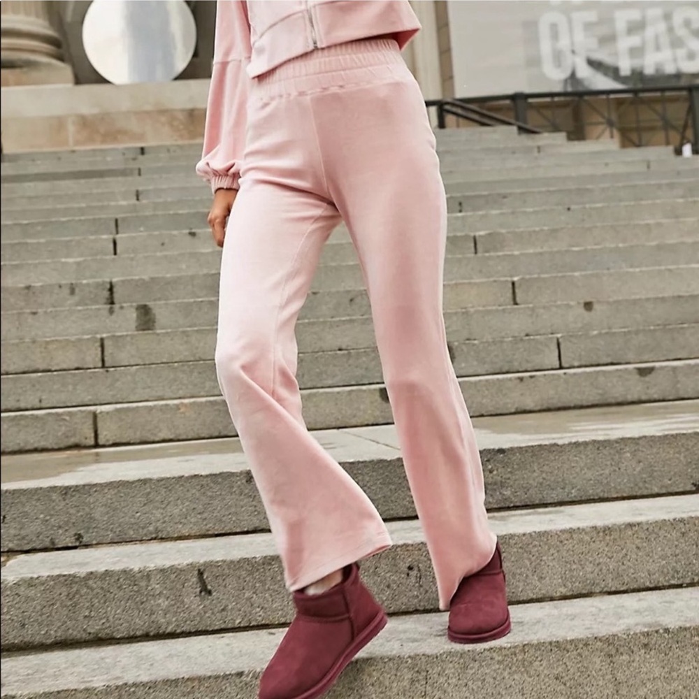 Women's Free People Movement velour pants